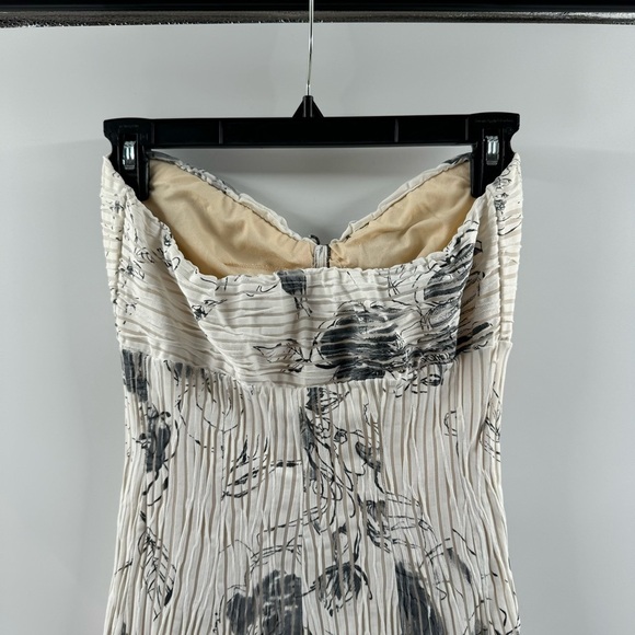 Elana Kattan Strapless Pleated Floral Dress – Black & White, Size XS/S - Picture 6 of 7